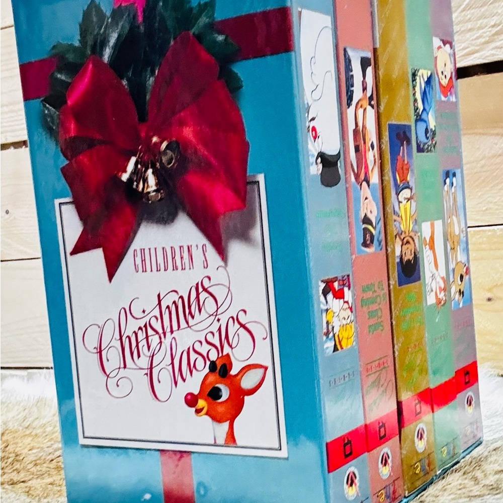 Children's Christmas Classics VHS Set